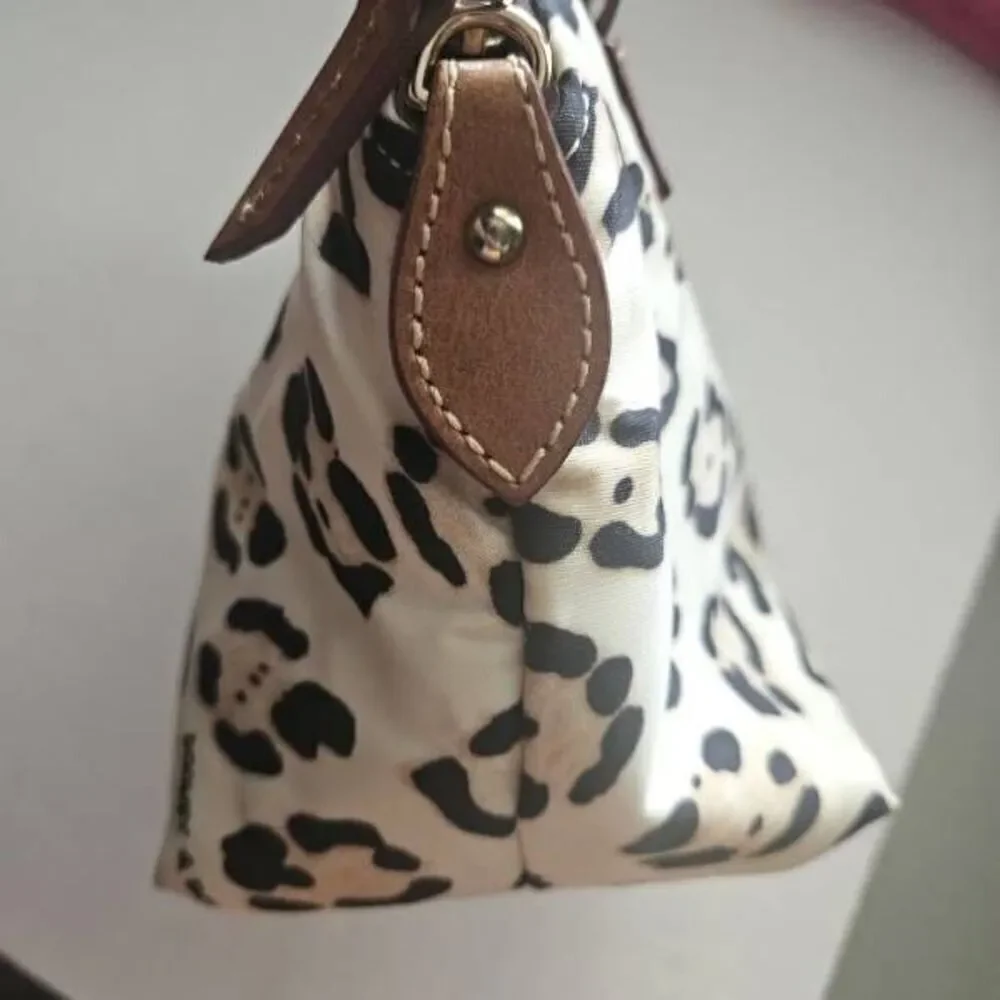 DOONEY AND BOURKE‎ SMALL CROSSBODY SATCHEL
